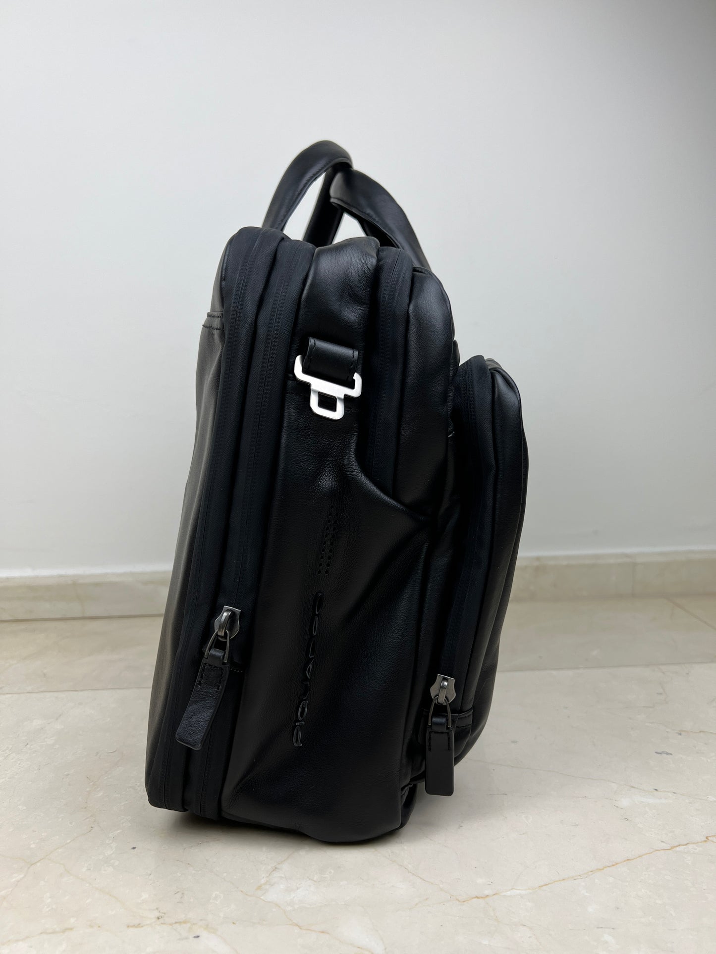 Piquadro Urban Leather Laptop Briefcase